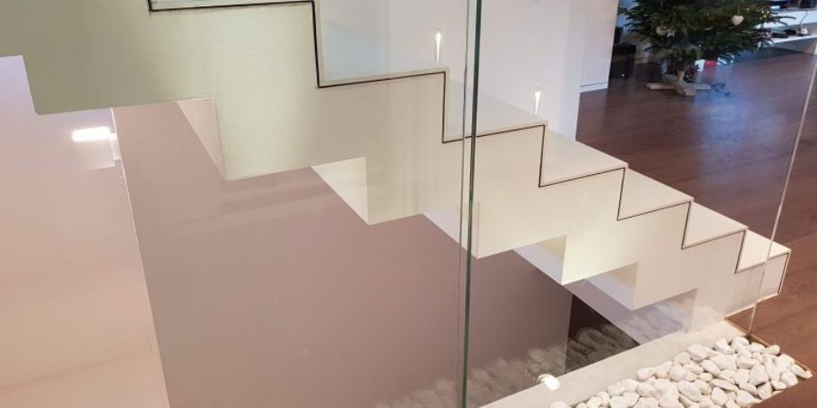 rivestimento scala in frassino
